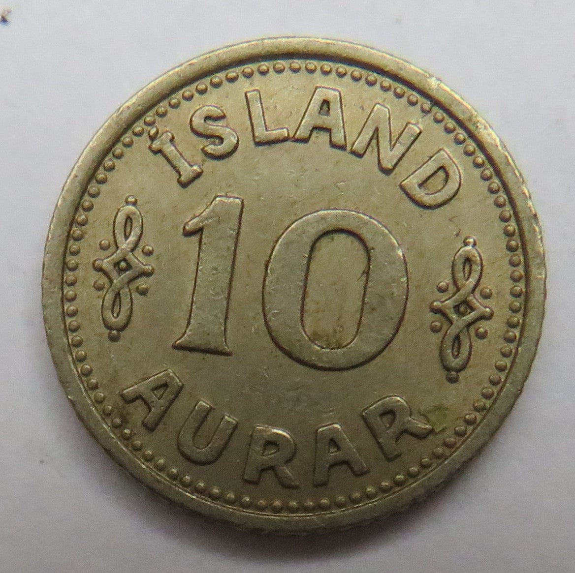 1940 Iceland 10 Aurar Coin