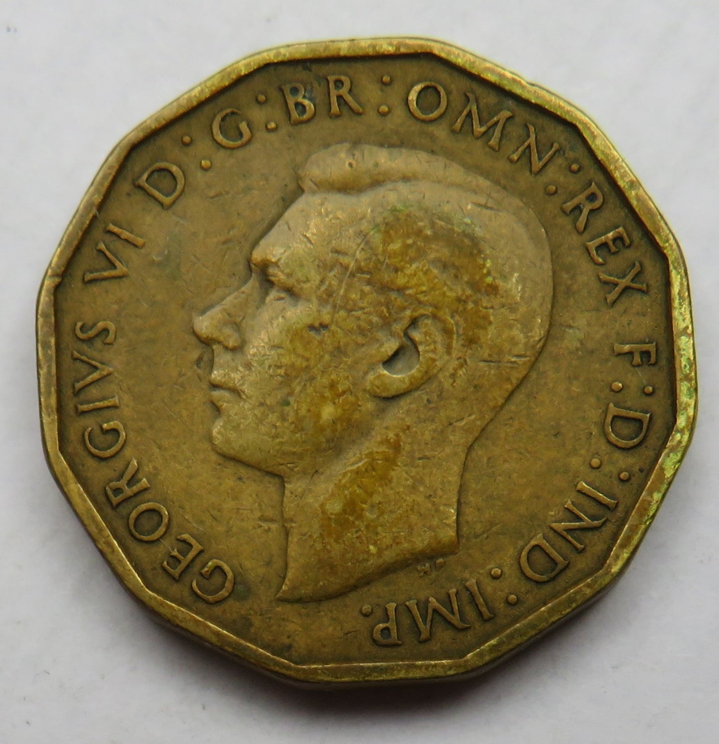 1946 King George VI Brass Threepence Coin - Great Britain - Scarce Date