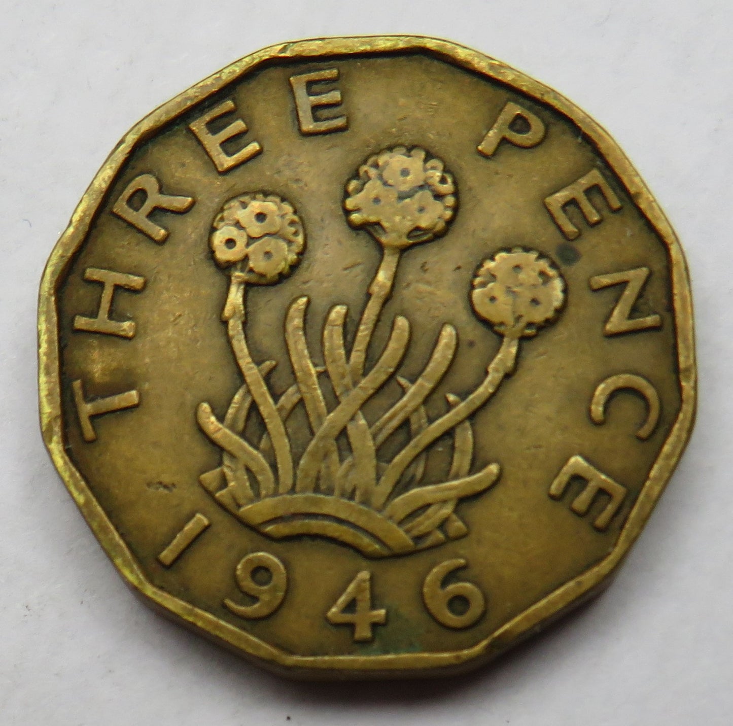 1946 King George VI Brass Threepence Coin - Great Britain - Scarce Date