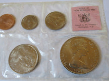 Load image into Gallery viewer, 1967 New Zealand Decimal Type Coin Set
