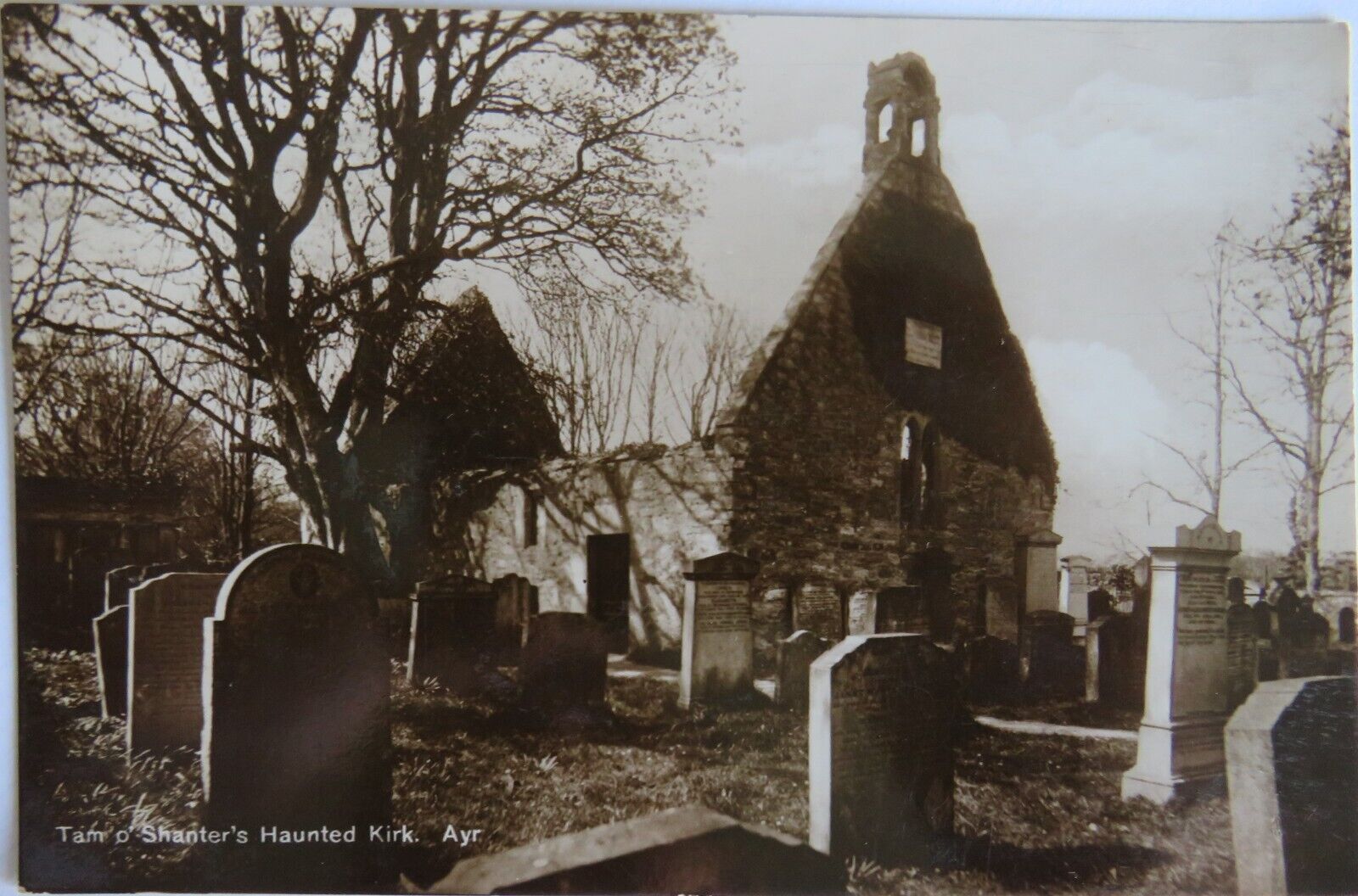 Old Postcard of Tam O'Shanter's Haunted Kirk, Ayr 1927  - Ref : 1001