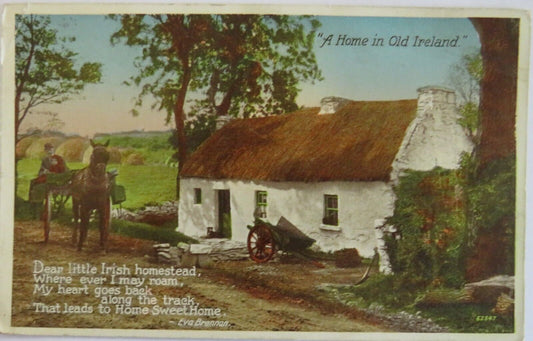 Old Postcard of "A Home In Old Ireland"  1946 - Ref : 1016