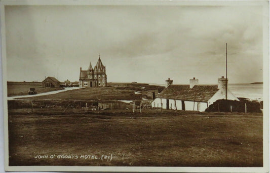 Old Postcard of John O'Groats Hotel 1937 -  Ref : 1013