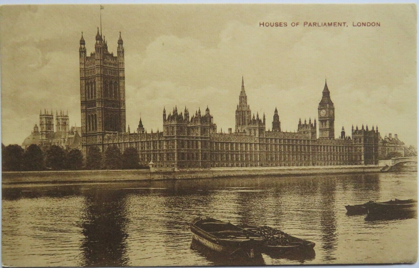 Old Postcard of Houses of Parliament London - Ref : 1034