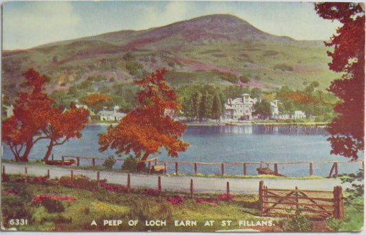 Old Postcard of A Peep of Loch Earn At St Fillans - Ref : 1010