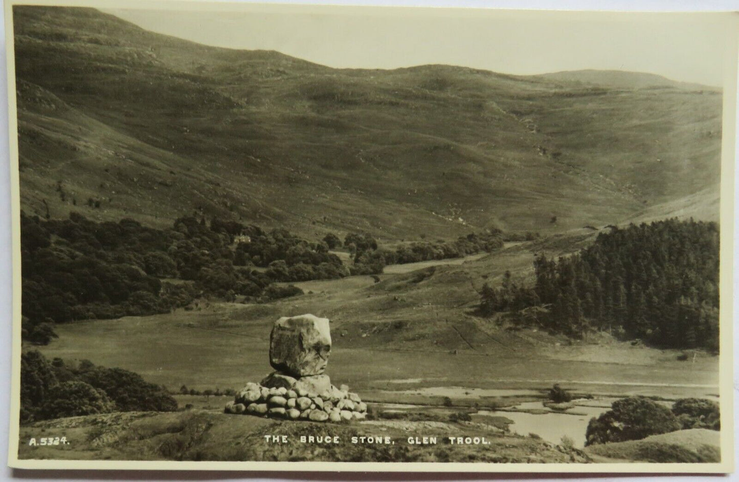 Old Postcard of The Bruce Stone, Glen Trool  - Ref : 1004
