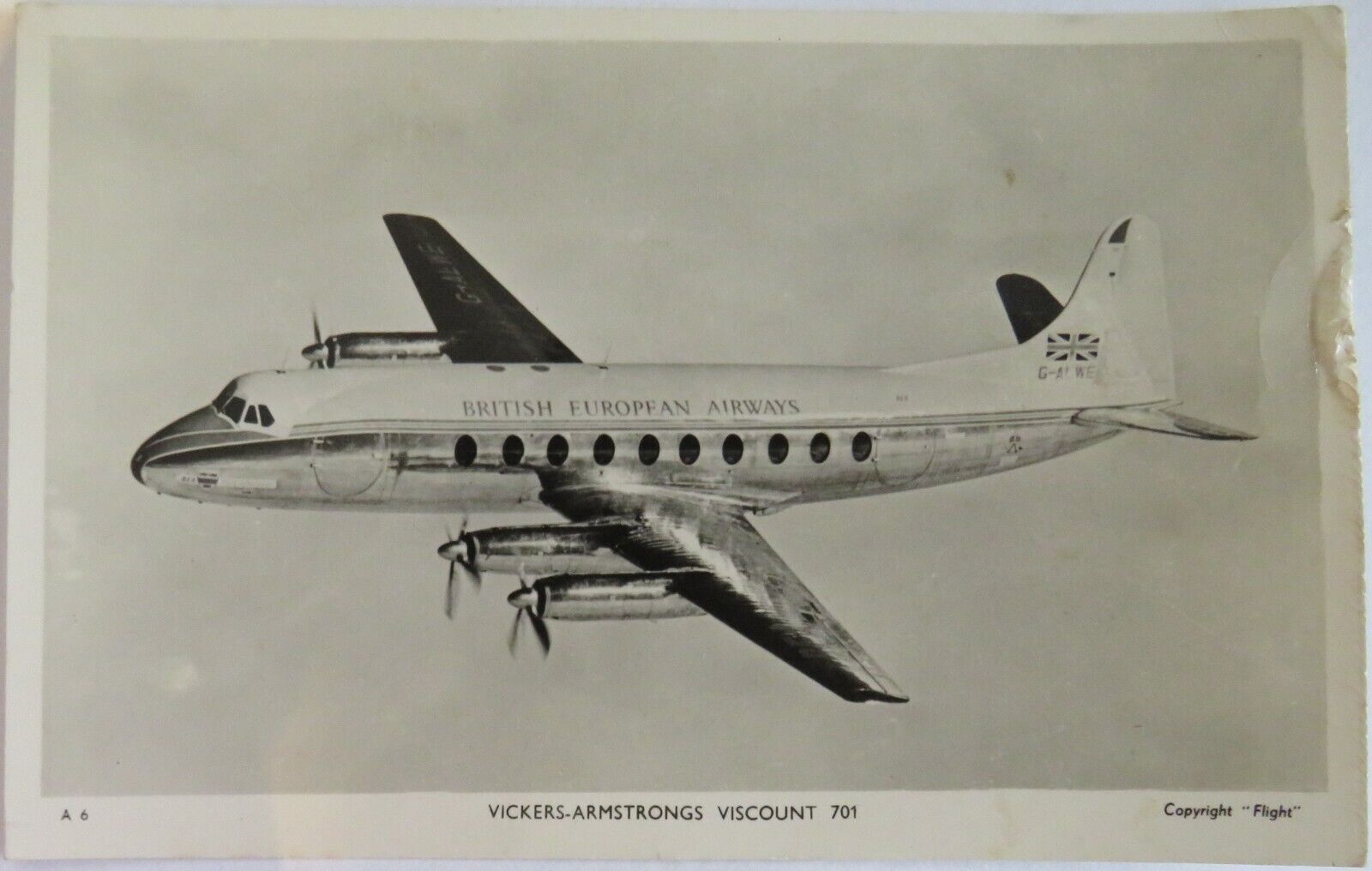 Old Postcard Of Vickers-Armstrongs Viscount 701 - Ref : 1014.