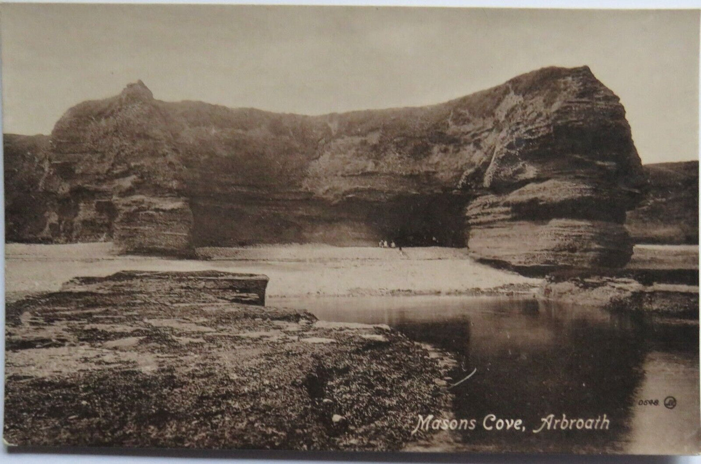 Old Postcard of Masons Cove, Arbroath - Ref : 1035