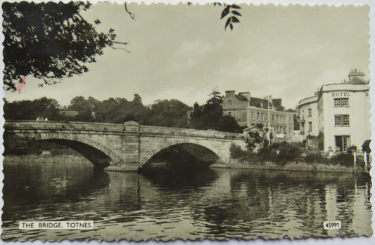 Old Postcard of The Bridge, Totnes