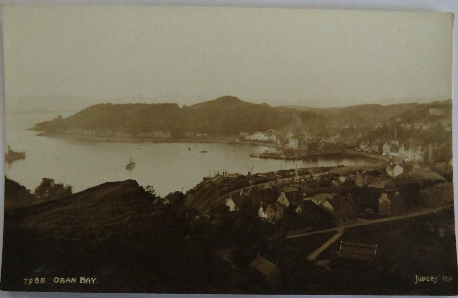 Old Antique Postcard Of Oban Bay - Ref : 1040