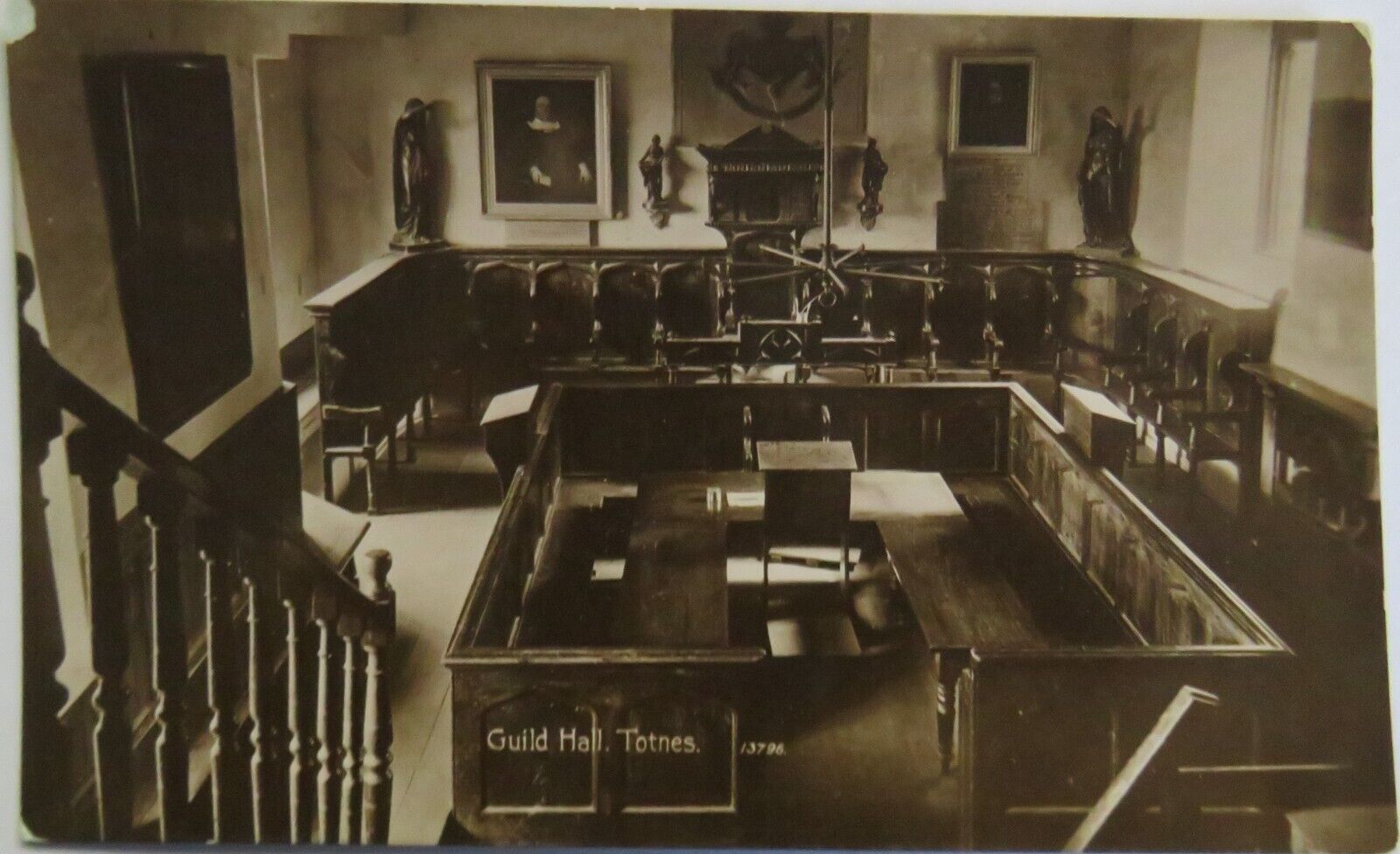 Old Postcard of The Guild Hall Totnes  - Ref : 1036