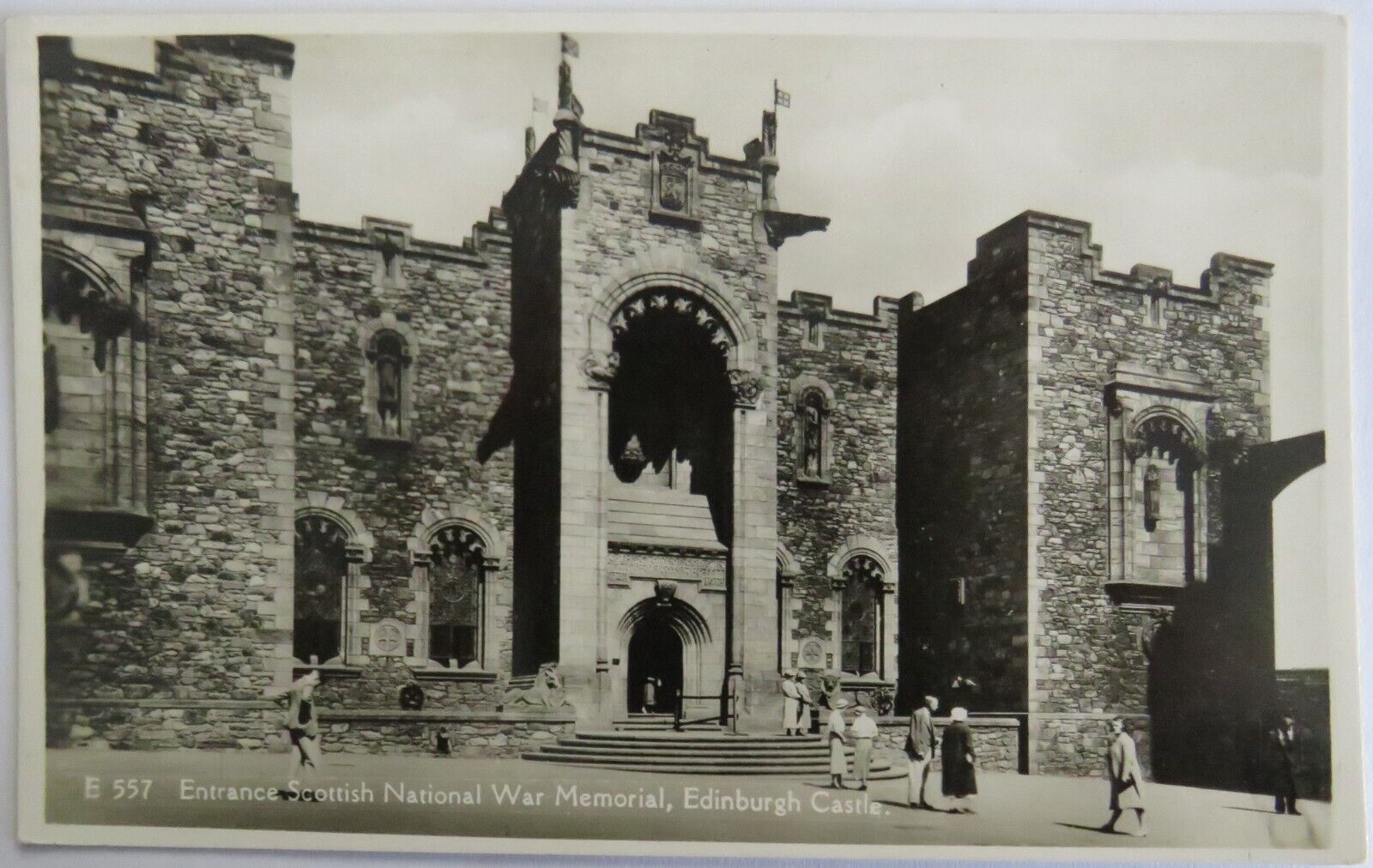 Old Postcard of Entrance Scottish National War Memorial Edinburgh - Ref : 1032