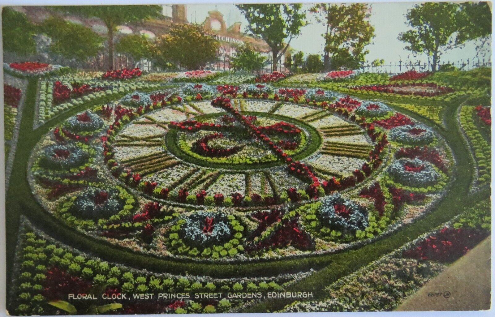 Old Postcard of Floral Clock, West Princess Street Gardens, Edinburgh Ref : 1024