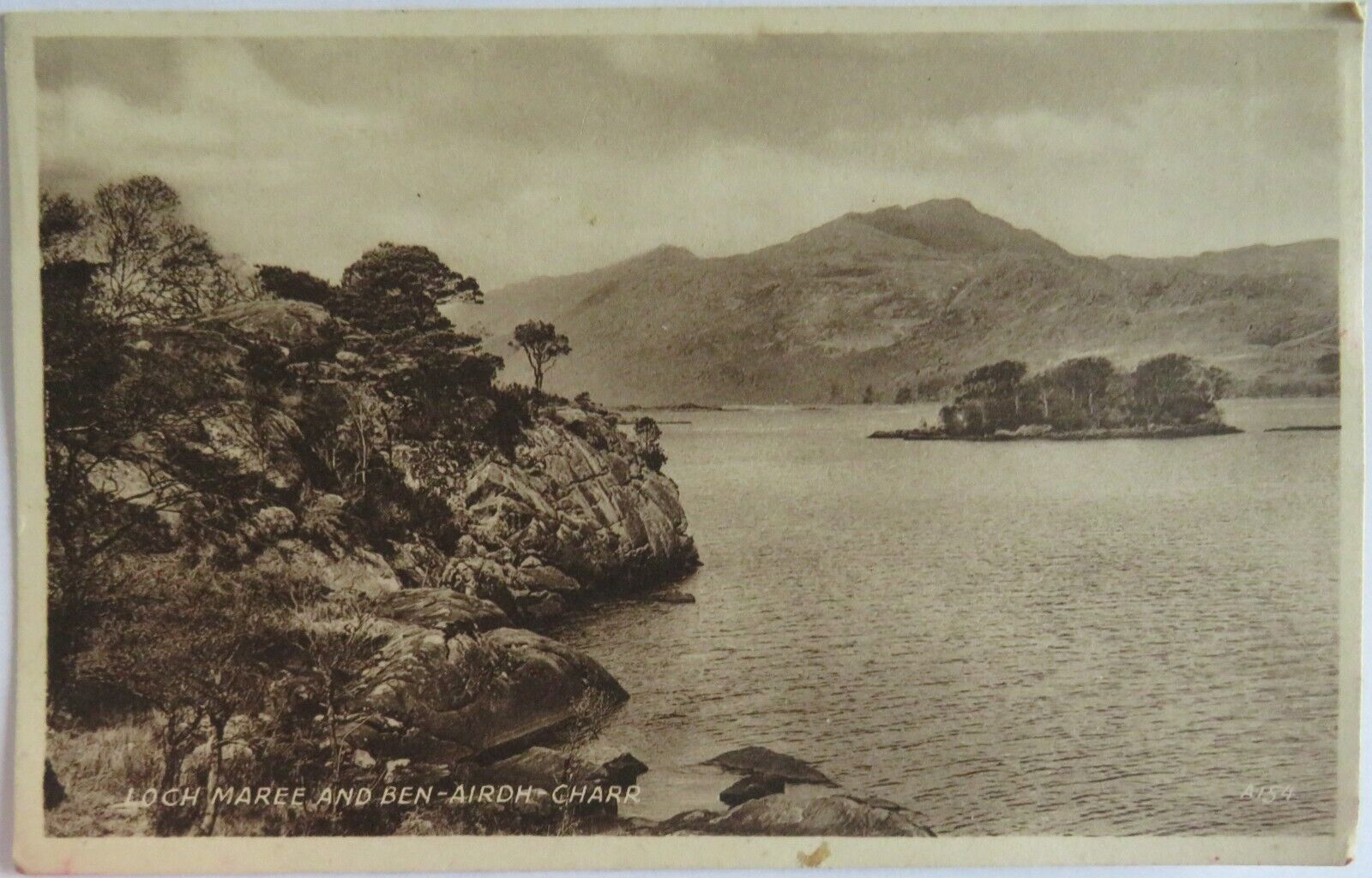 Old Postcard of Loch Maree and Ben-Airdh-Charr - Ref : 1021