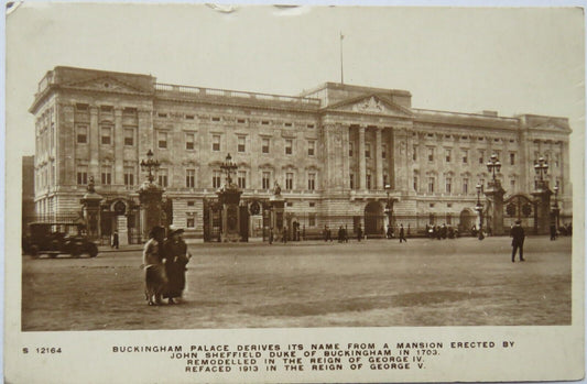 Old Photo Postcard Of Buckingham Palace
