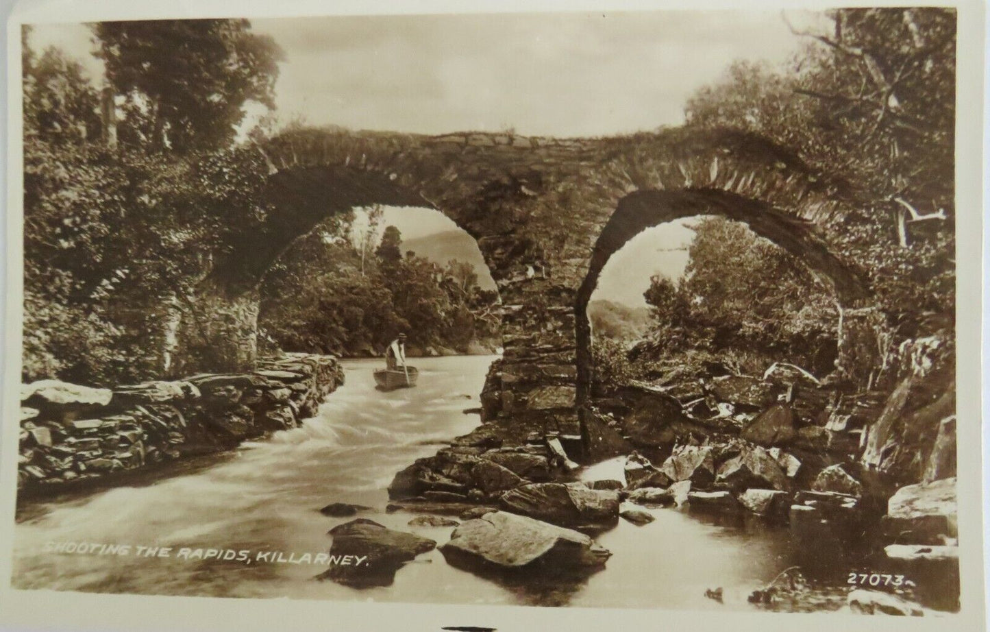 Old Postcard of The Shooting The Rapids, Killarney - Ref : 1016