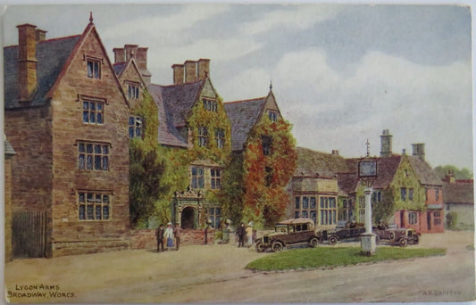 Old Postcard of Lygon Arms, Broadway, Worcs - Ref : 1031