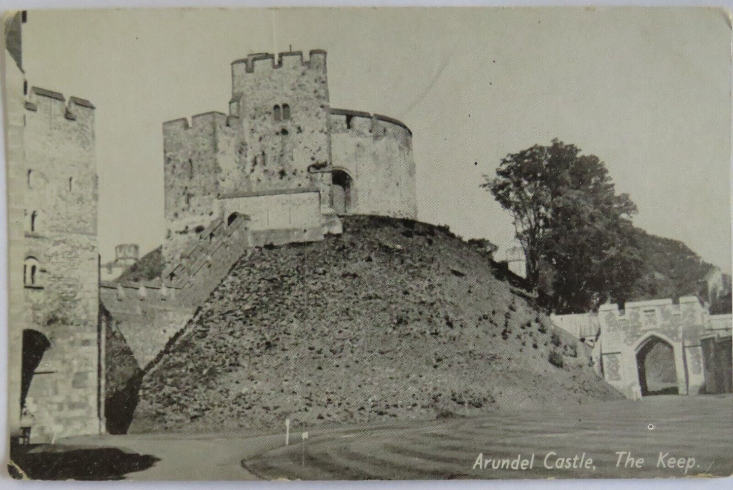 Old Antique Postcard of Arundel Castle, The Keep - Ref : 1039