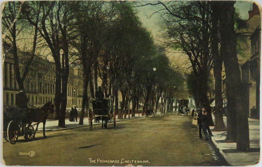 Old Vintage Postcard of The Promenade, Cheltenham - Ref : 1039