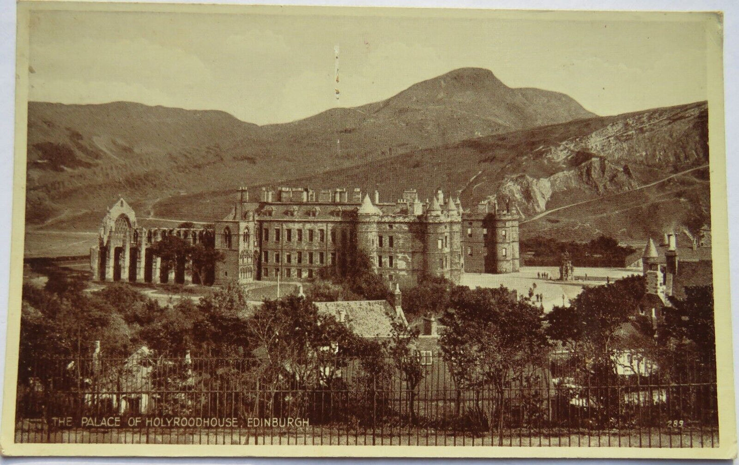 Old Postcard of The Palace of Holyroodhouse, Edinburgh