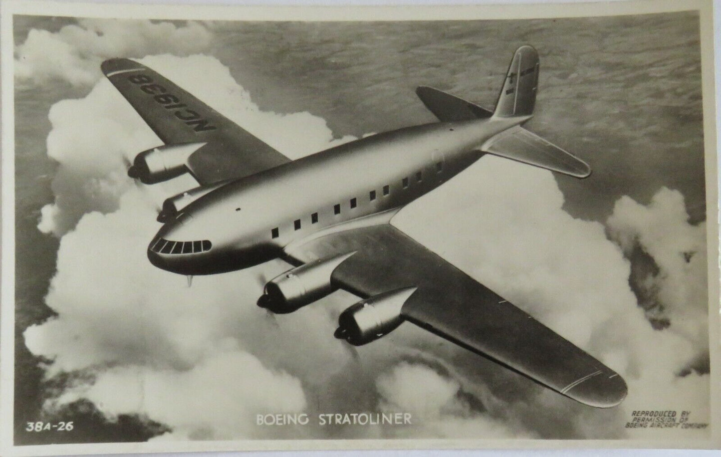 Old Postcard Of  Boeing Stratoliner - Ref : 1015