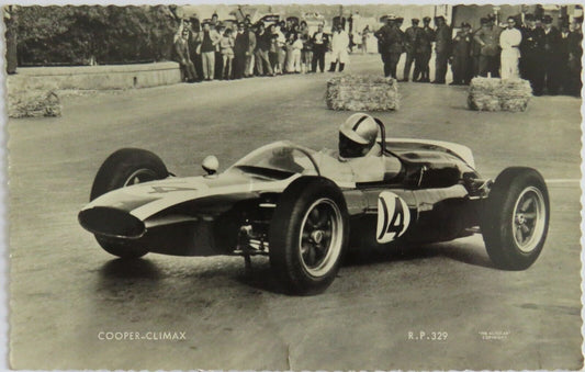 Old Postcard of Cooper-Climax World Champion Jack Brabham -  Ref : 1022
