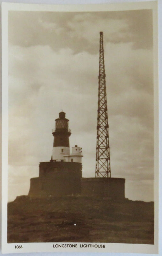 Old Postcard Of Longstone Lighthouse  - Ref : 1015
