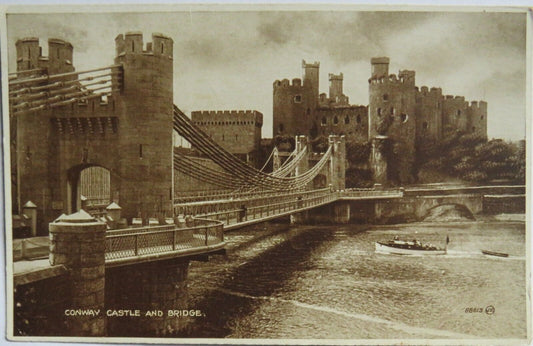 Old Postcard of Conway Castle and Bridge 1932 - Ref : 1011