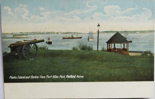 Postcard of Peaks Island and Harbour From Fort Allen Park. Portland-  Ref : 1013