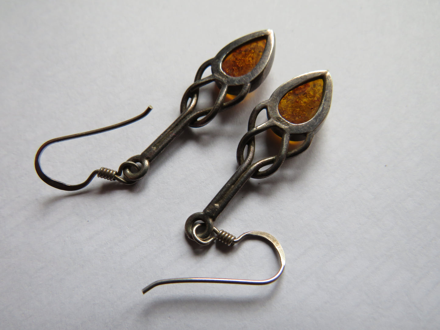 Stylish Pair of Ladies Sterling Silver & Amber Earrings