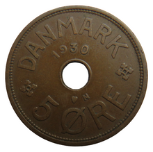 Load image into Gallery viewer, 1930 Denmark 5 Ore Coin
