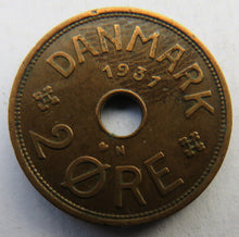 Load image into Gallery viewer, 1937 Denmark 2 Ore Coin
