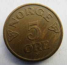 Load image into Gallery viewer, 1955 Norway 5 Ore Coin
