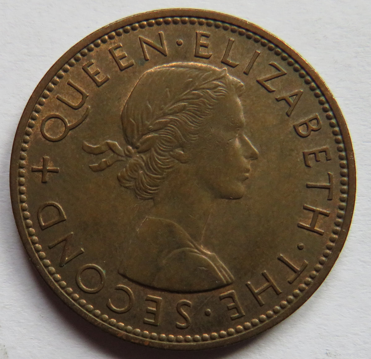 1959 Queen Elizabeth II New Zealand One Penny Coin In Higher Grade