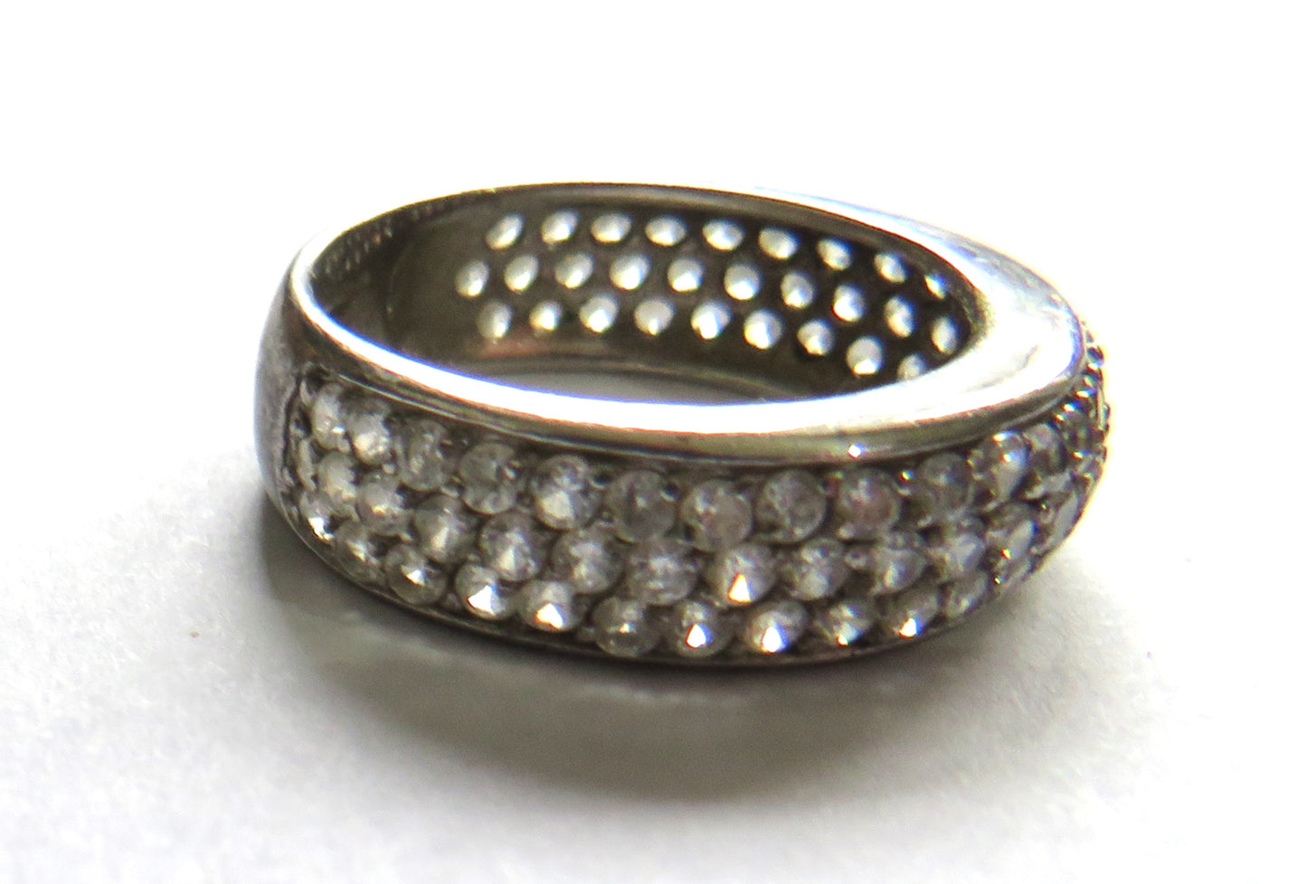 Stylish Ladies Sterling Silver & CZ Ring UK Size M