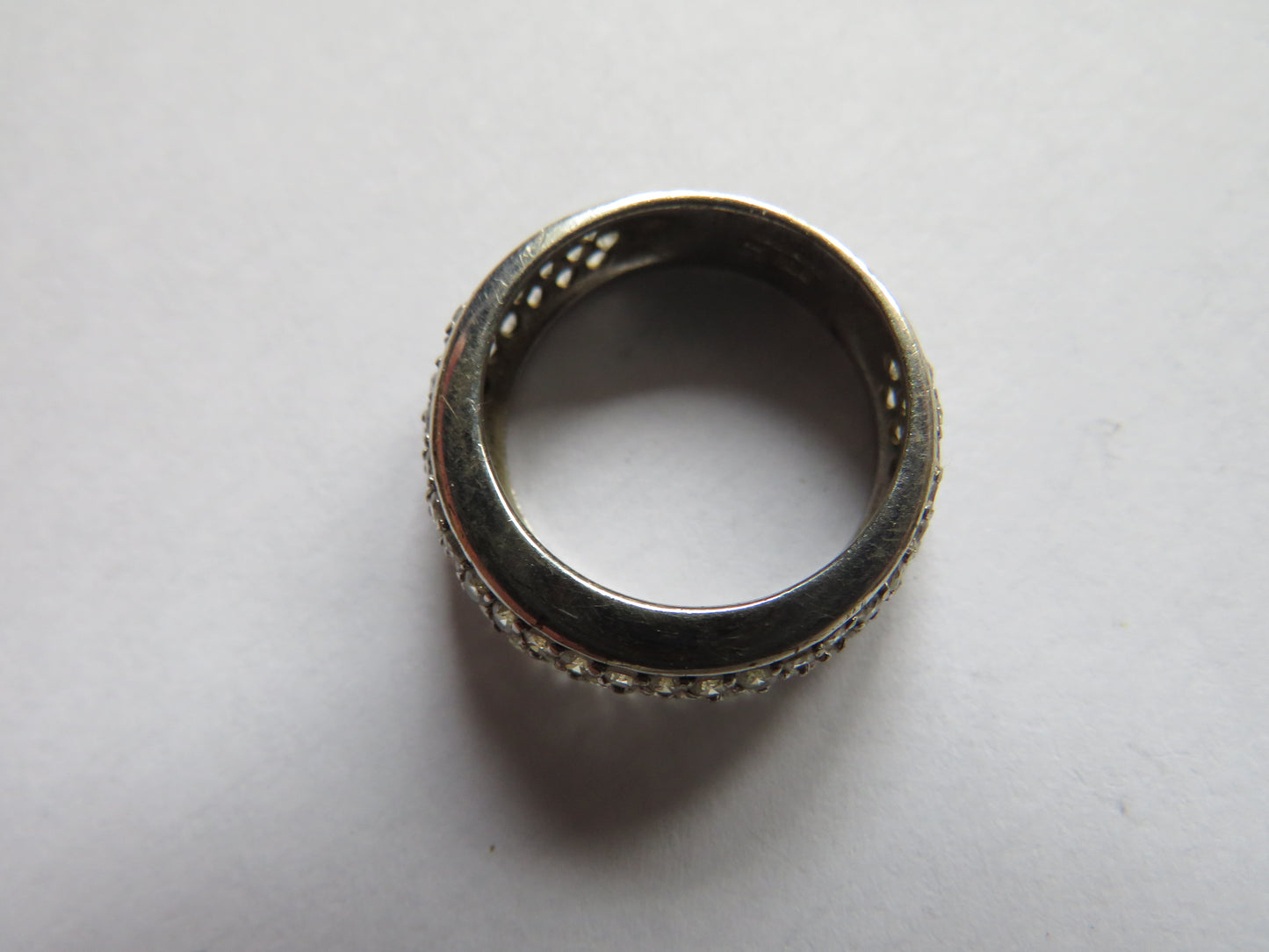Stylish Ladies Sterling Silver & CZ Ring UK Size M