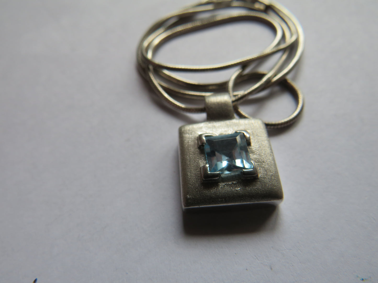 Stylish Ladies Sterling Silver Necklace & Pendant With Blue Stone