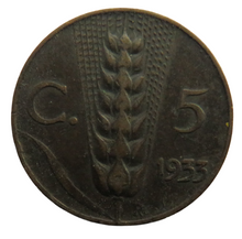 Load image into Gallery viewer, 1933 Italy 5 Centesimi Coin
