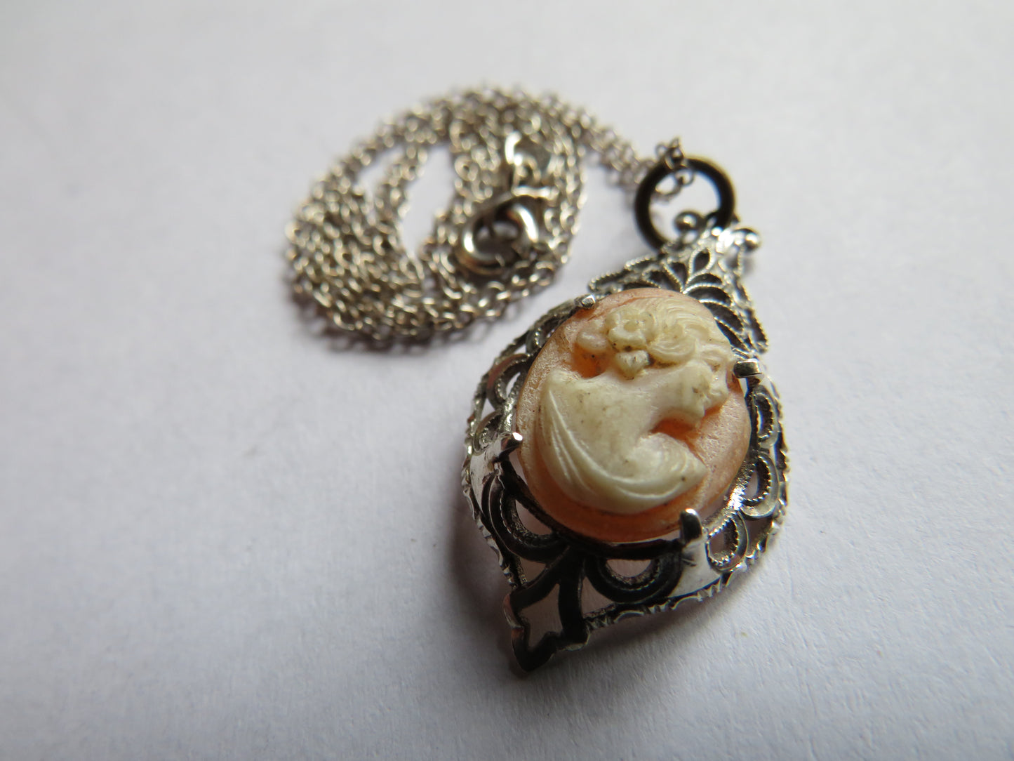 Sterling Silver Ladies Necklace & Cameo Pendant
