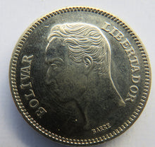 Load image into Gallery viewer, 1989 Venezuela 5 Bolivares Coin
