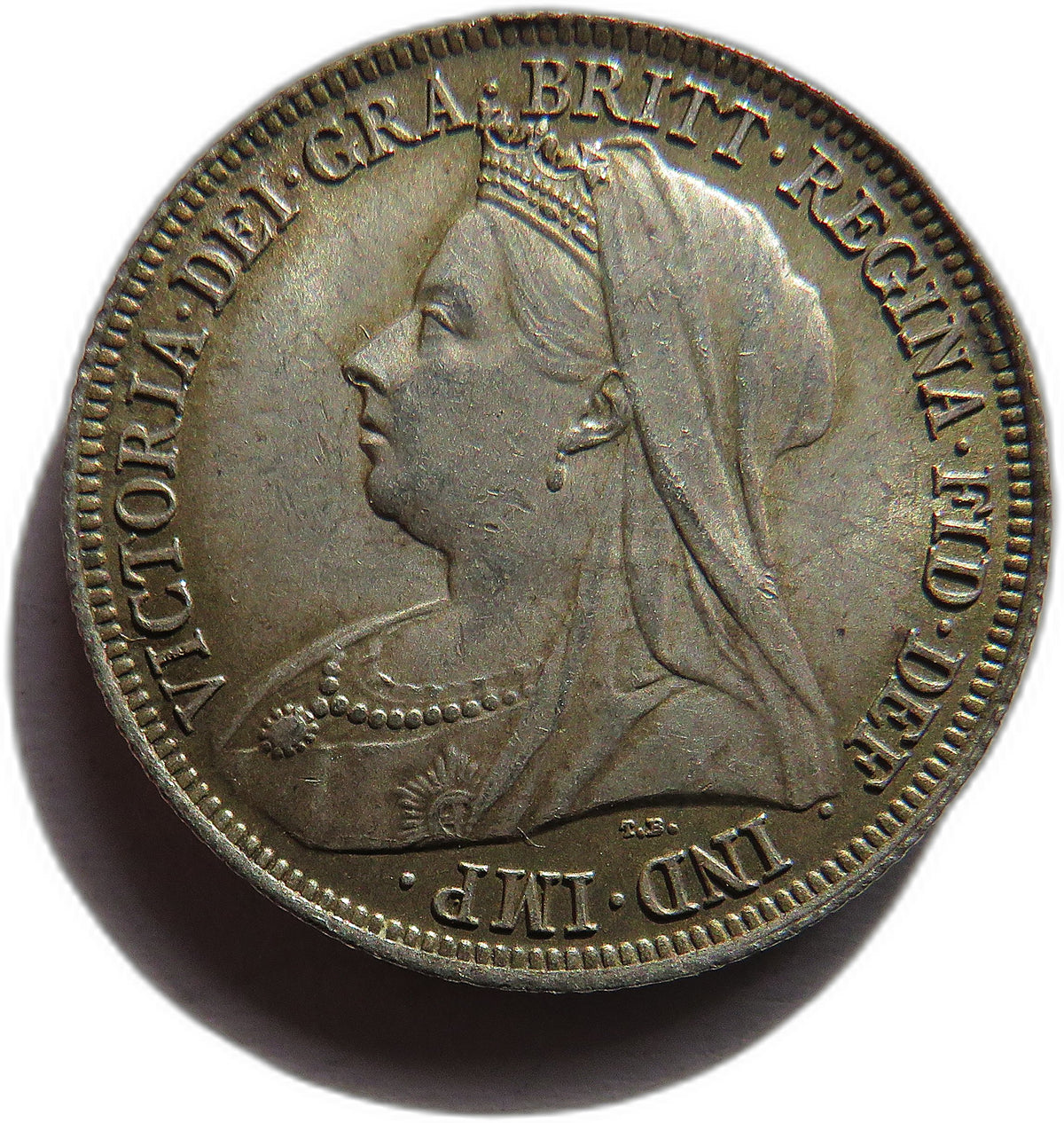 1897 Queen Victoria Silver Shilling Coin In Better Grade - Great Britain