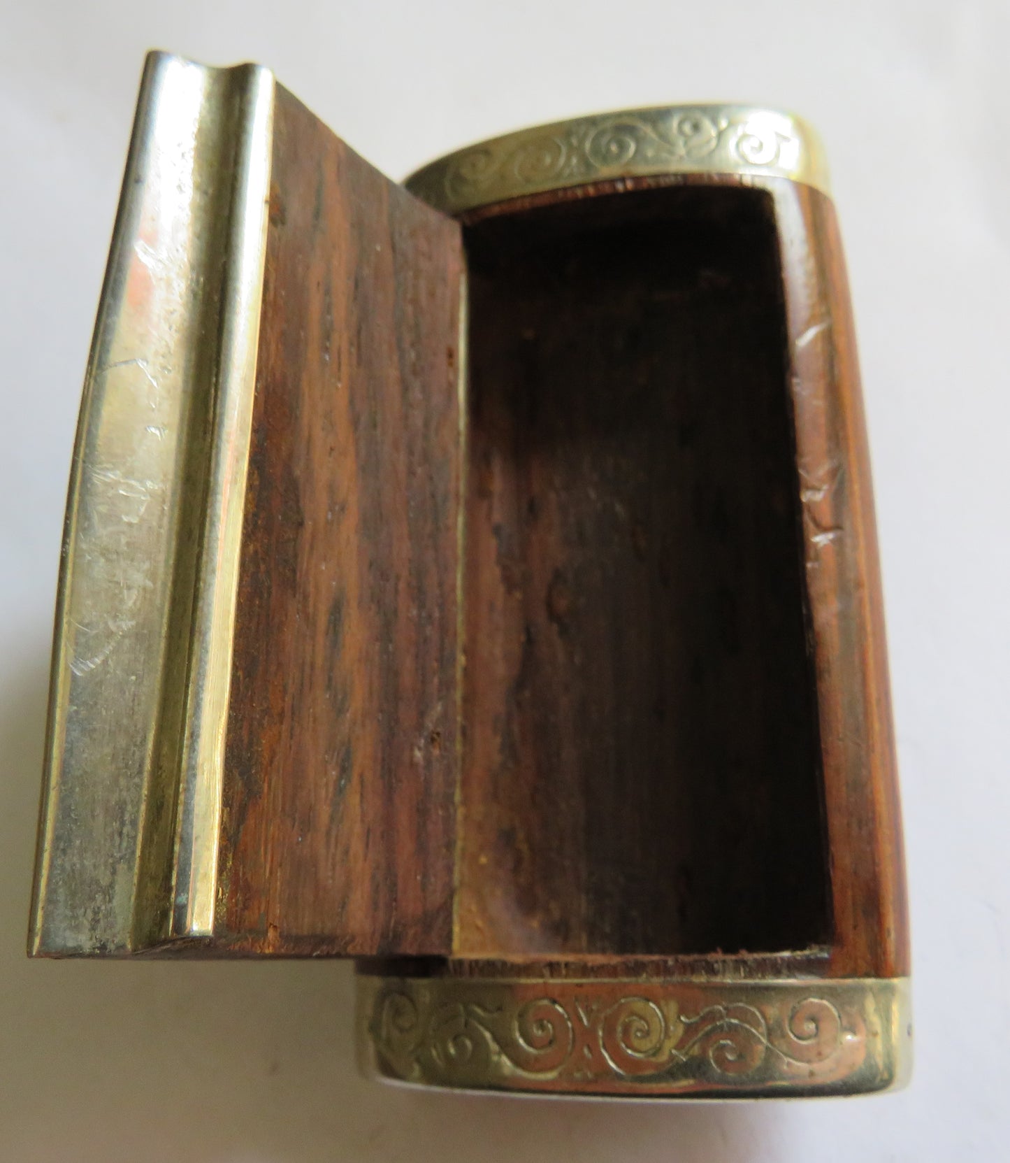 Antique White Metal Mounted Snuff Box By G.Smith & Sons London La Jurassienne