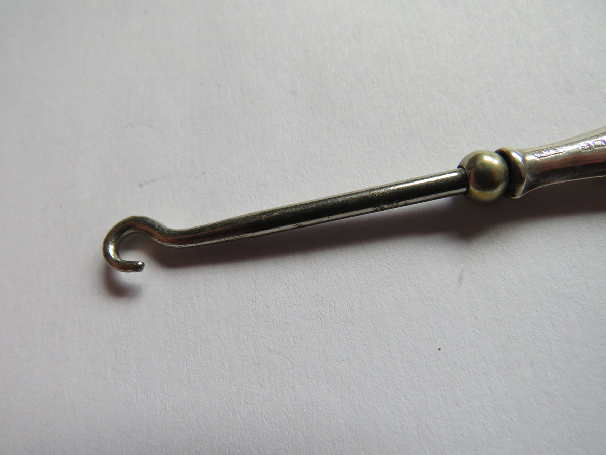Antique Small Silver Handled Button Hook Hallmarked Birmingham 1918