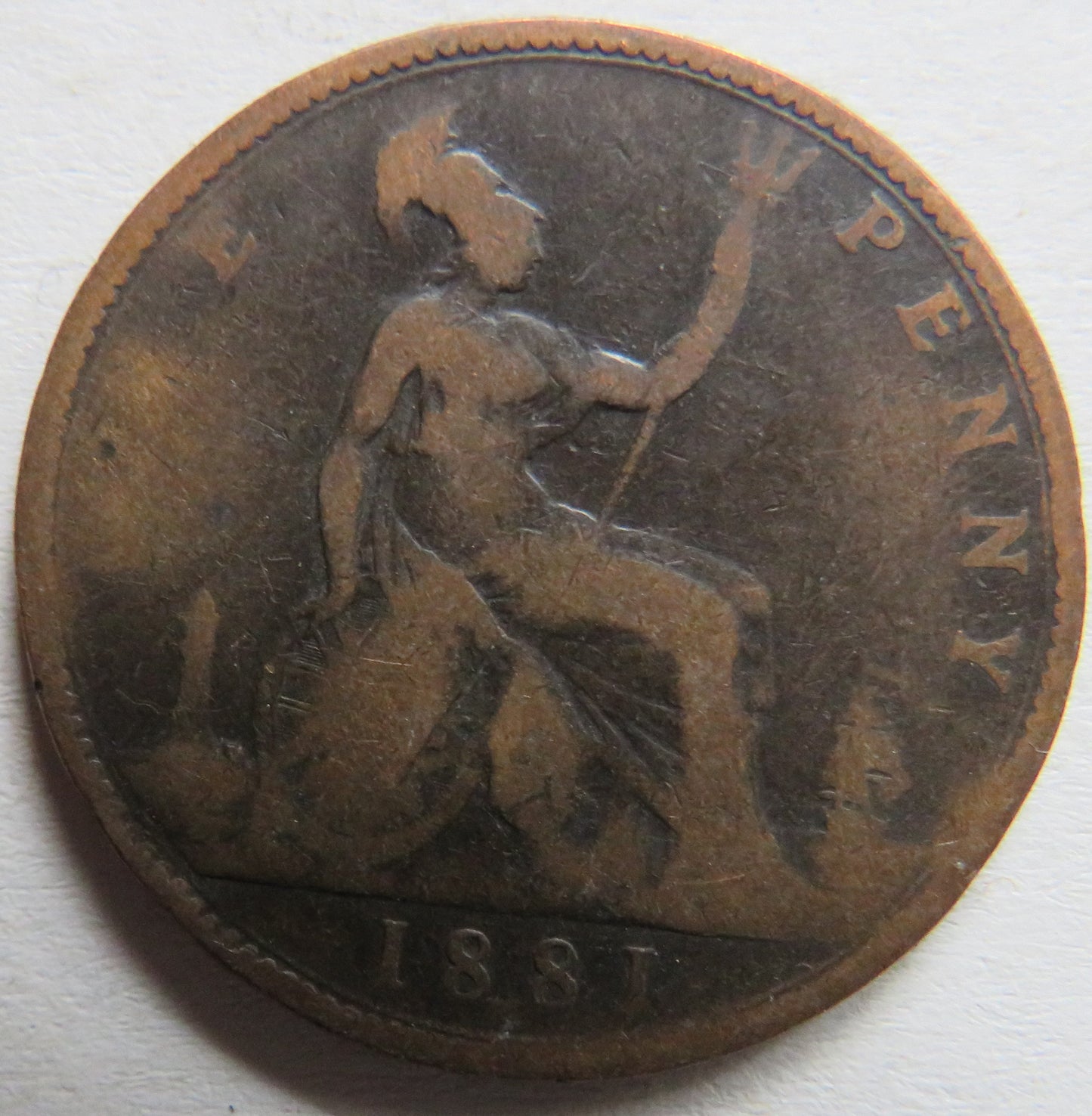 1881-H Queen Victoria Bun Head One Penny Coin - Great Britain