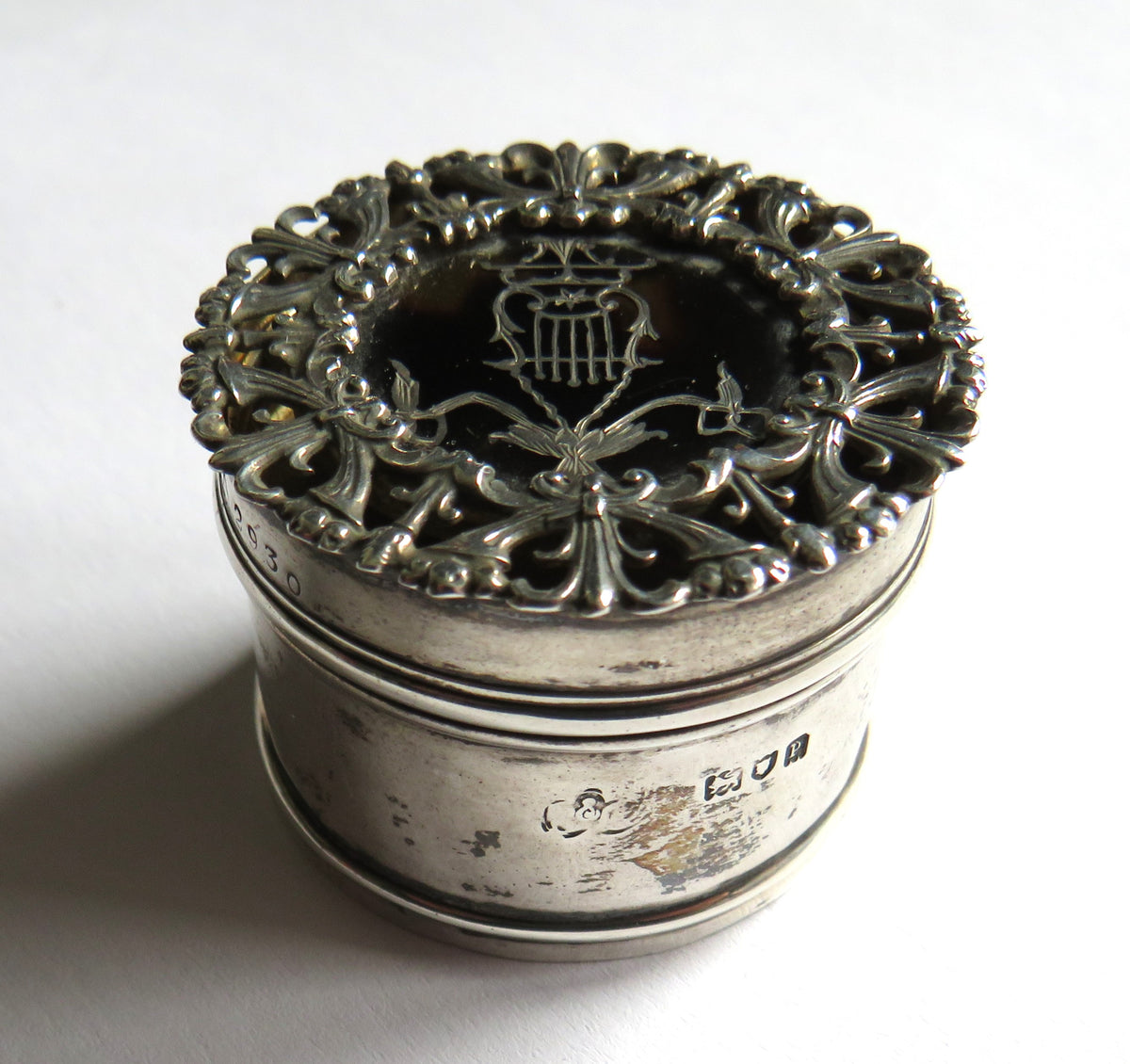 Antique Silver & Tortoise Shell Small Ornate Box Hallmarked London 1911