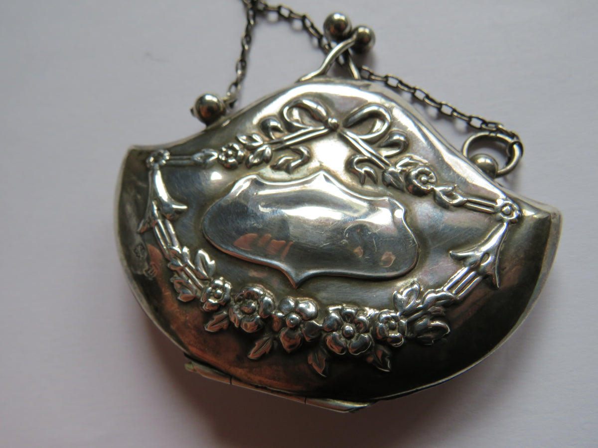 Antique Ornate Silver Purse Hallmarked Birmingham 1911