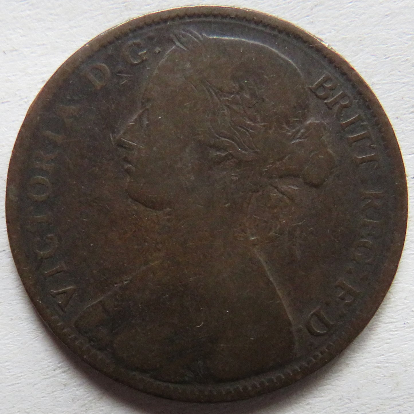 1861 Queen Victoria Bun Head One Penny Coin - Great Britain