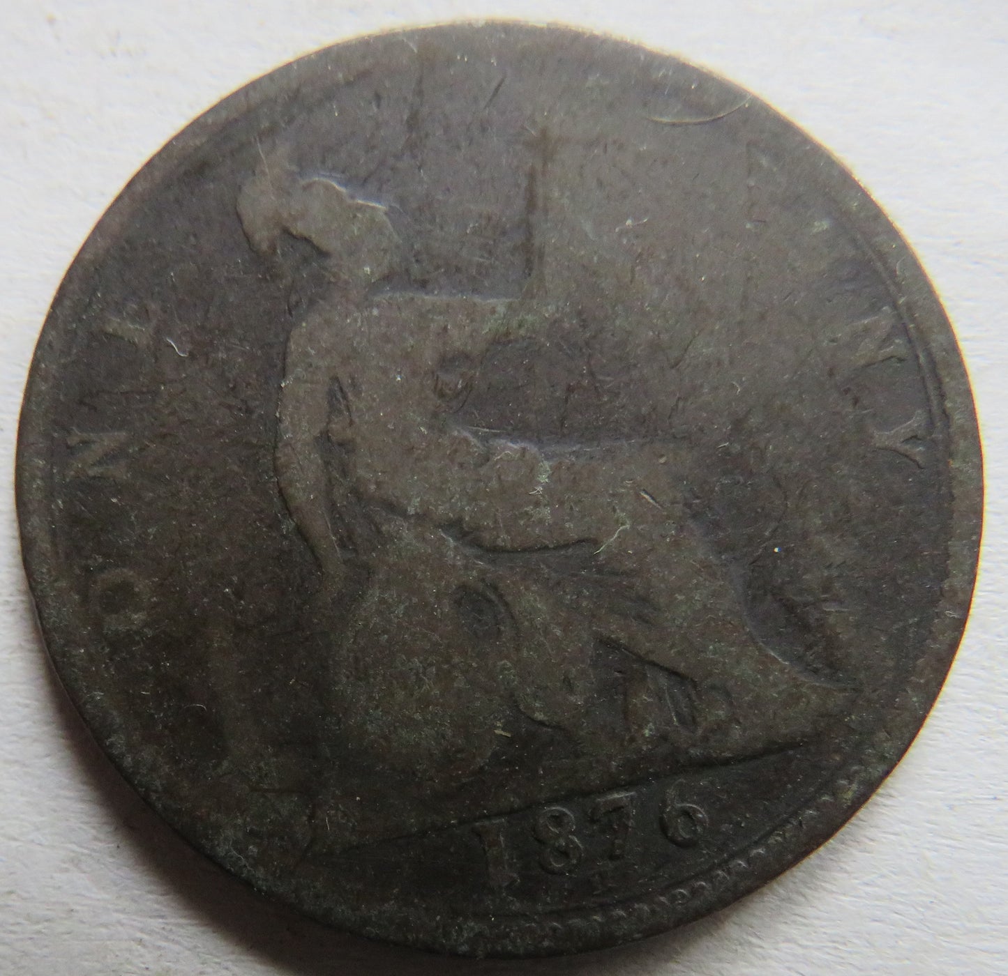 1876-H Queen Victoria Bun Head One Penny Coin - Great Britain