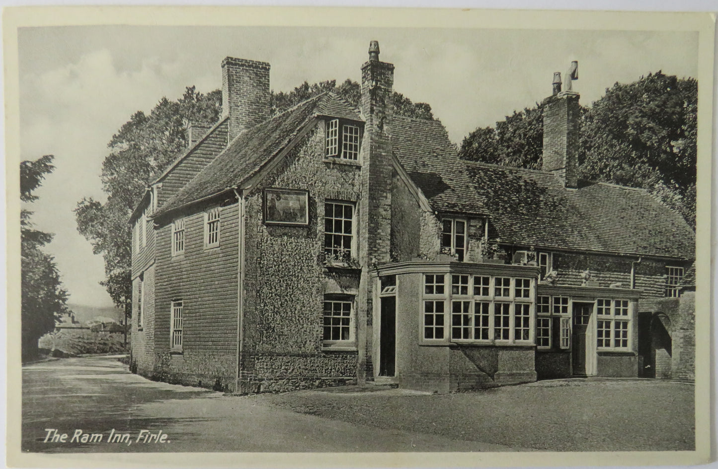 Vintage Postcard of The Ram Inn, Firle