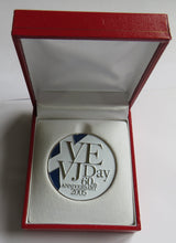 Load image into Gallery viewer, 2005 Aberdeen VE VJ Day 60th Anniversary Medal
